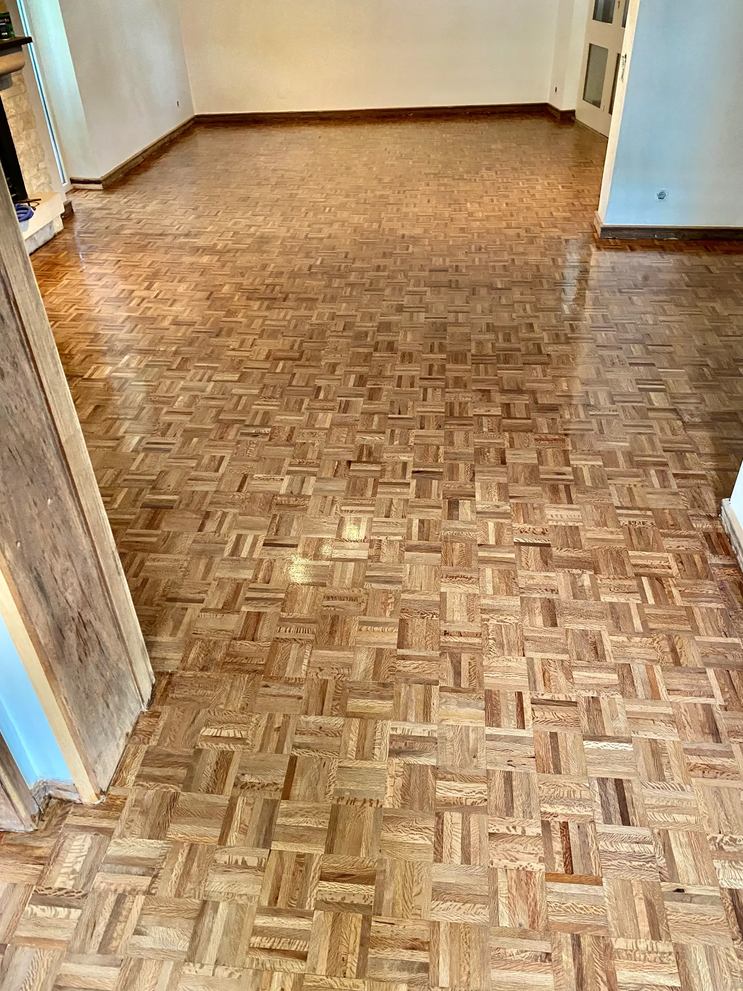 Parquet de Azinho, Verniz acetinado traffic HD Bona