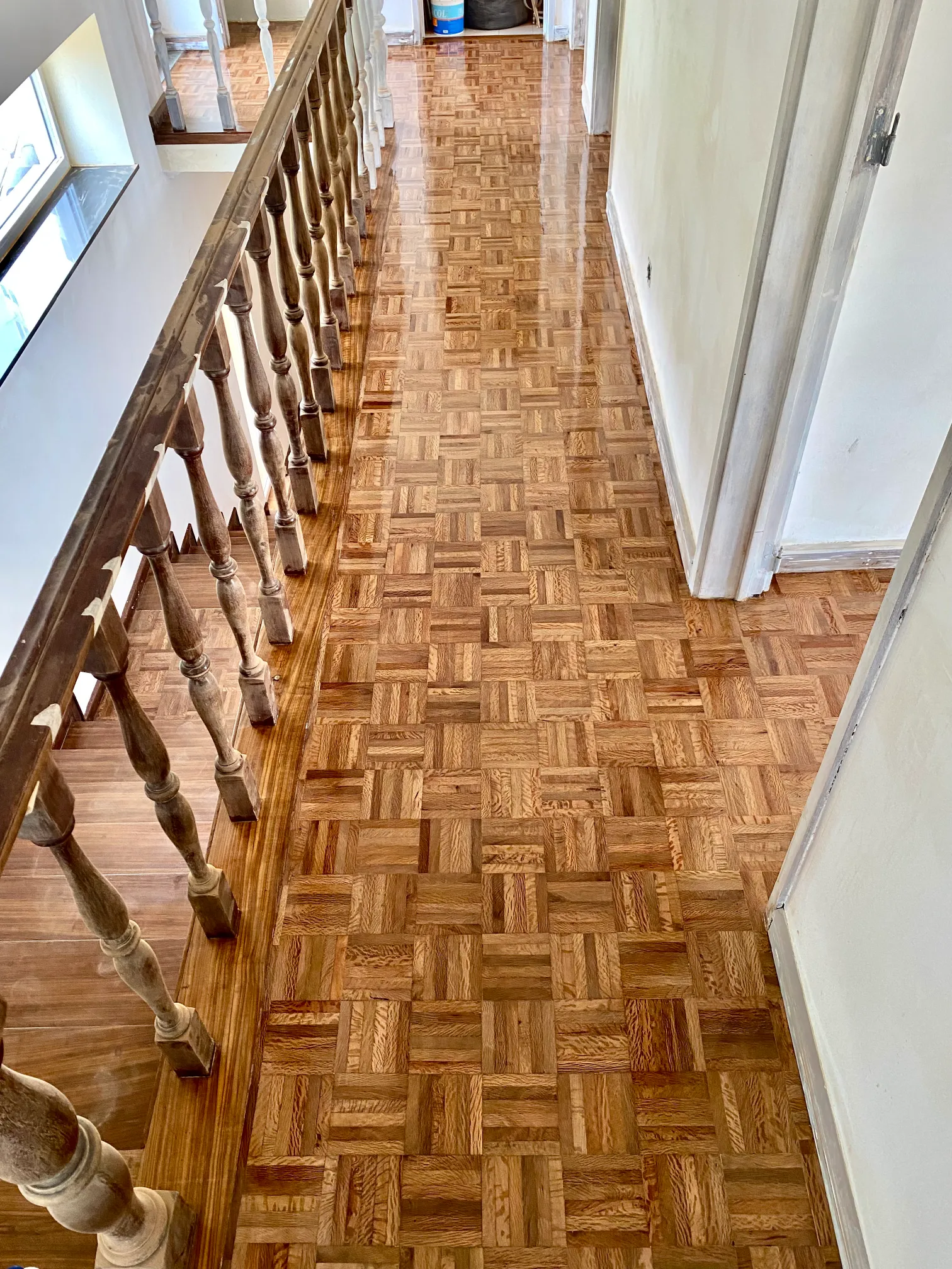 Parquet de Azinho, Verniz acetinado traffic HD Bona