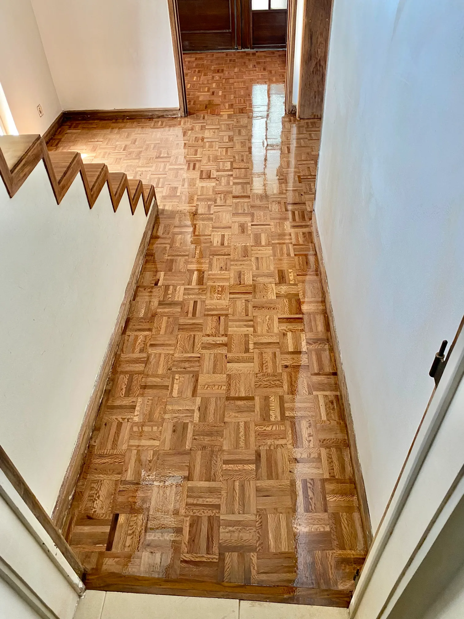 Parquet de Azinho, Verniz acetinado traffic HD Bona